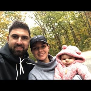 Meet your Posher, Adradriana